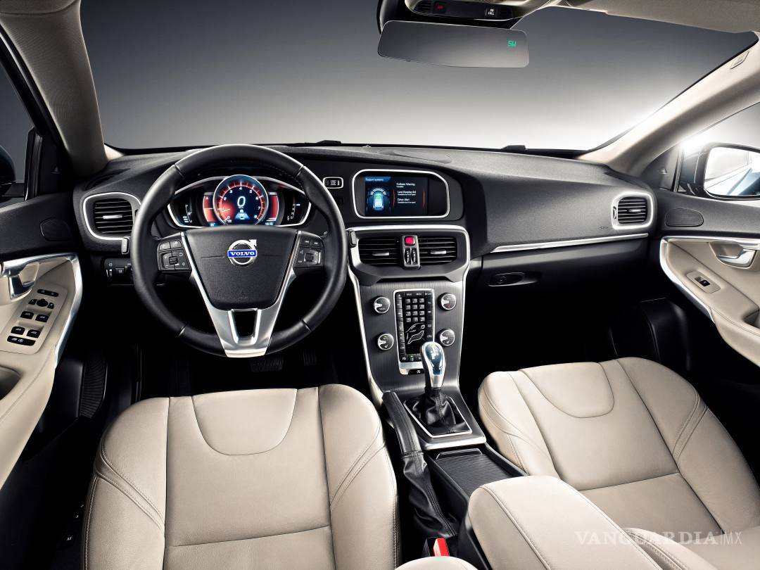 $!Volvo V40, equilibrado en todos los sentidos