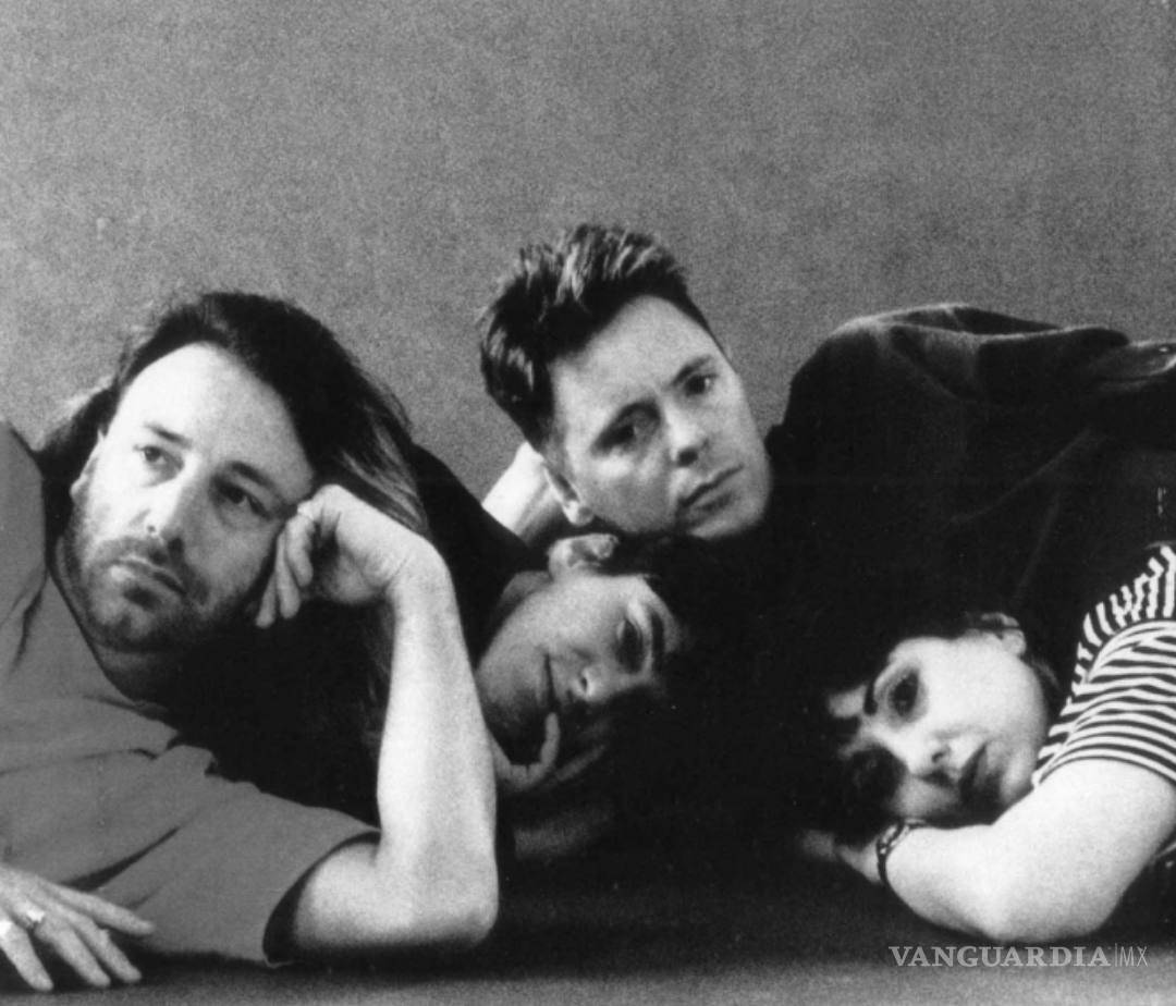 $!Lanzan en México memorias de fundador de Joy Division y New Order
