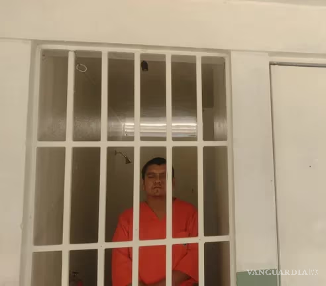 $!El acusado, acompañado de su defensa legal, escuchó la imputación de la fiscalía, pero solicitó más tiempo para preparar su defensa