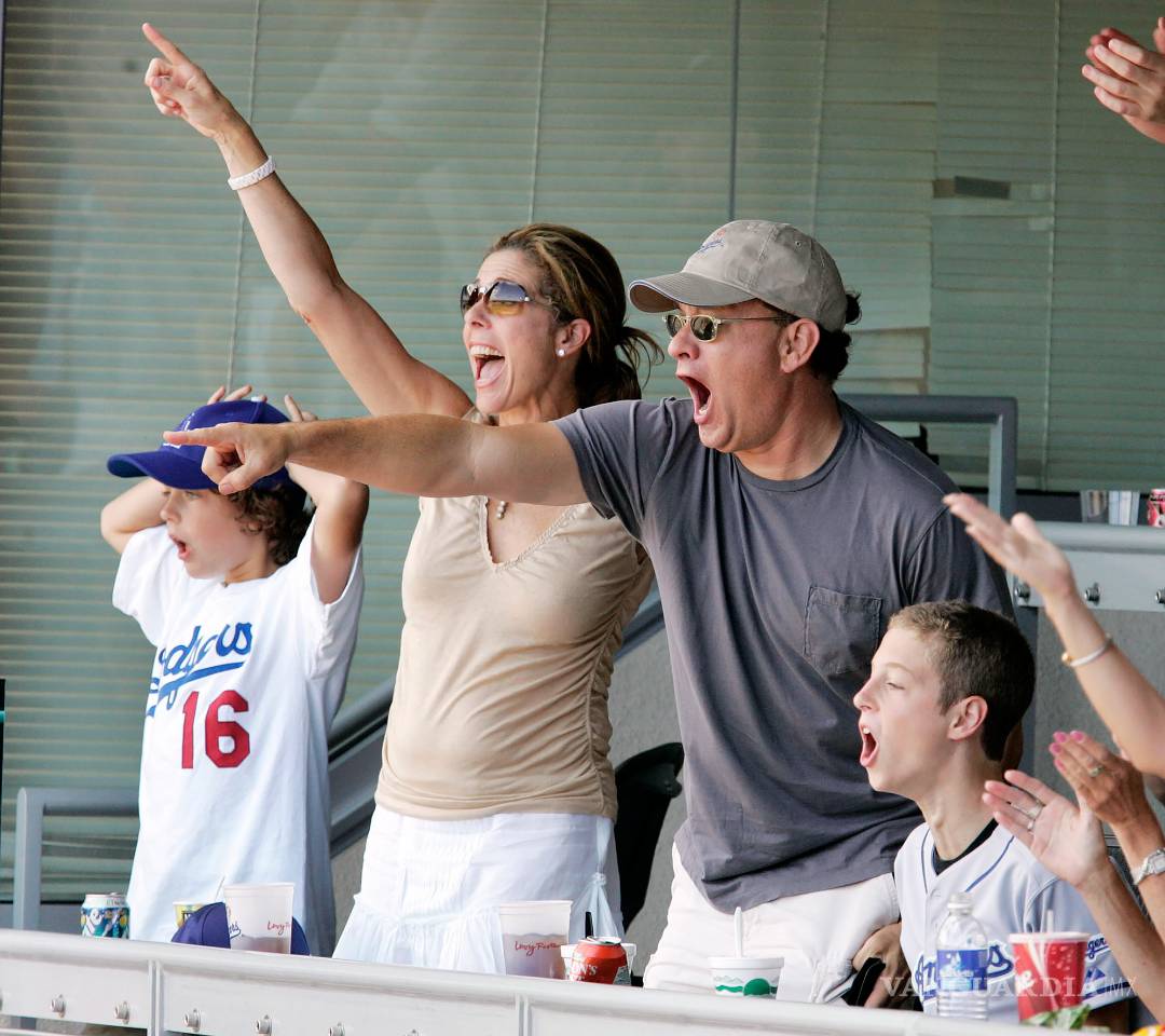 $!¡Tom Hanks y Rita Wilson cumplen 30 años juntos!