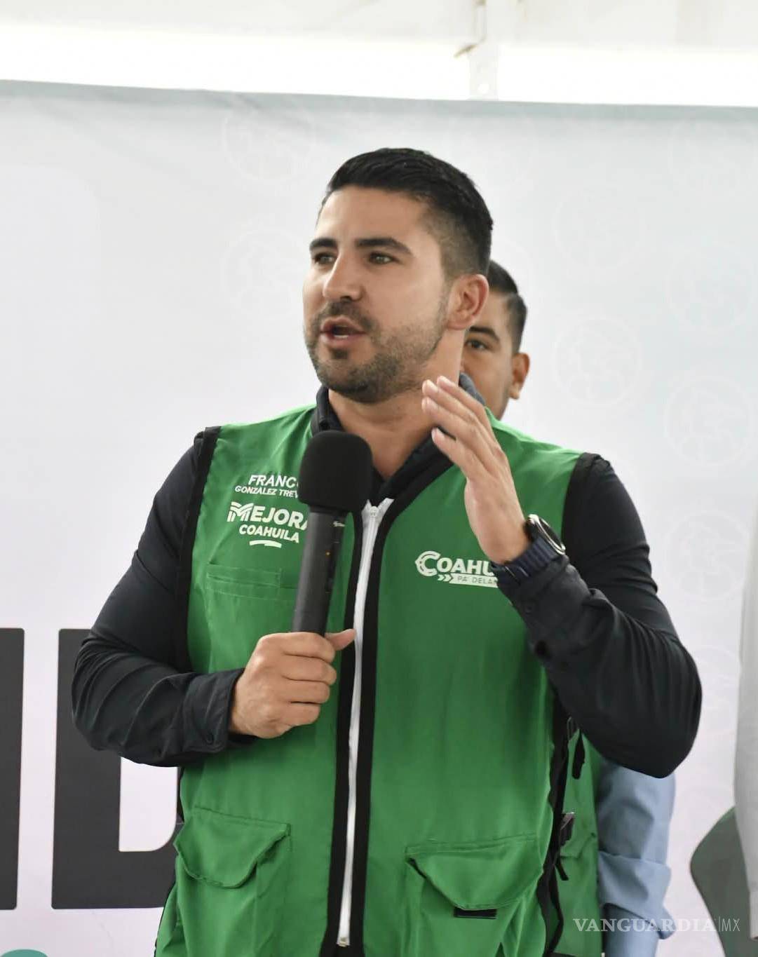 $!Franco Treviño González informó que también se analiza incorporar block, varilla y lámina al catálogo de materiales disponibles a bajo costo.