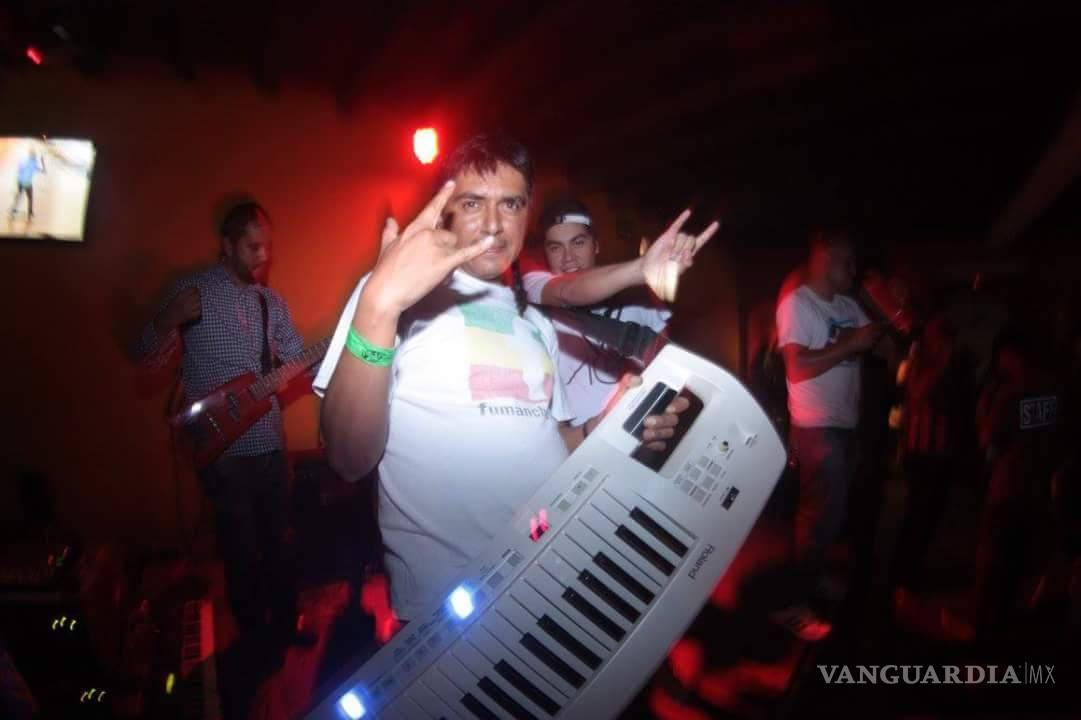 $!Los Fumancheros van duro contra el sistema con su cumbia villera