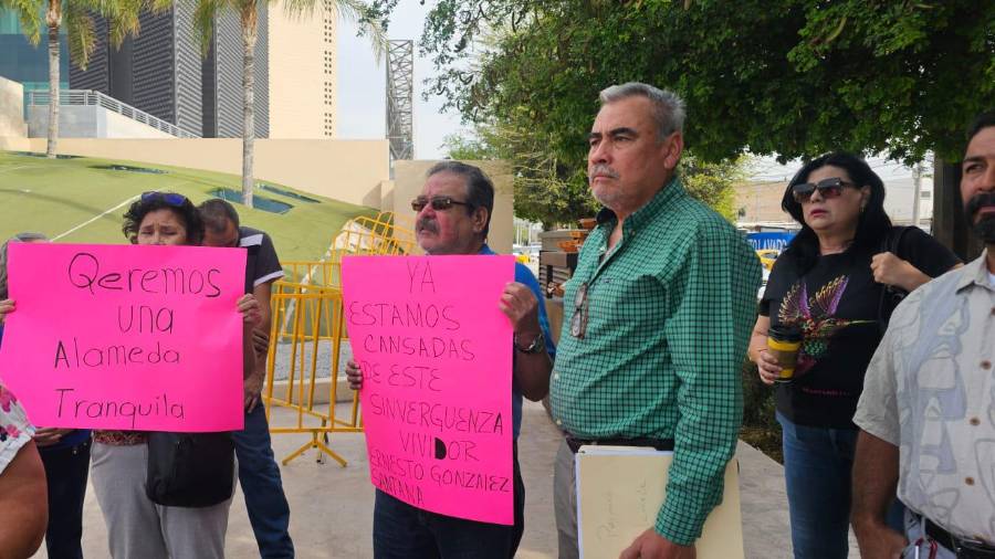 El conflicto aumentó tras el desalojo de una caseta en el Bosque Venustiano Carranza.