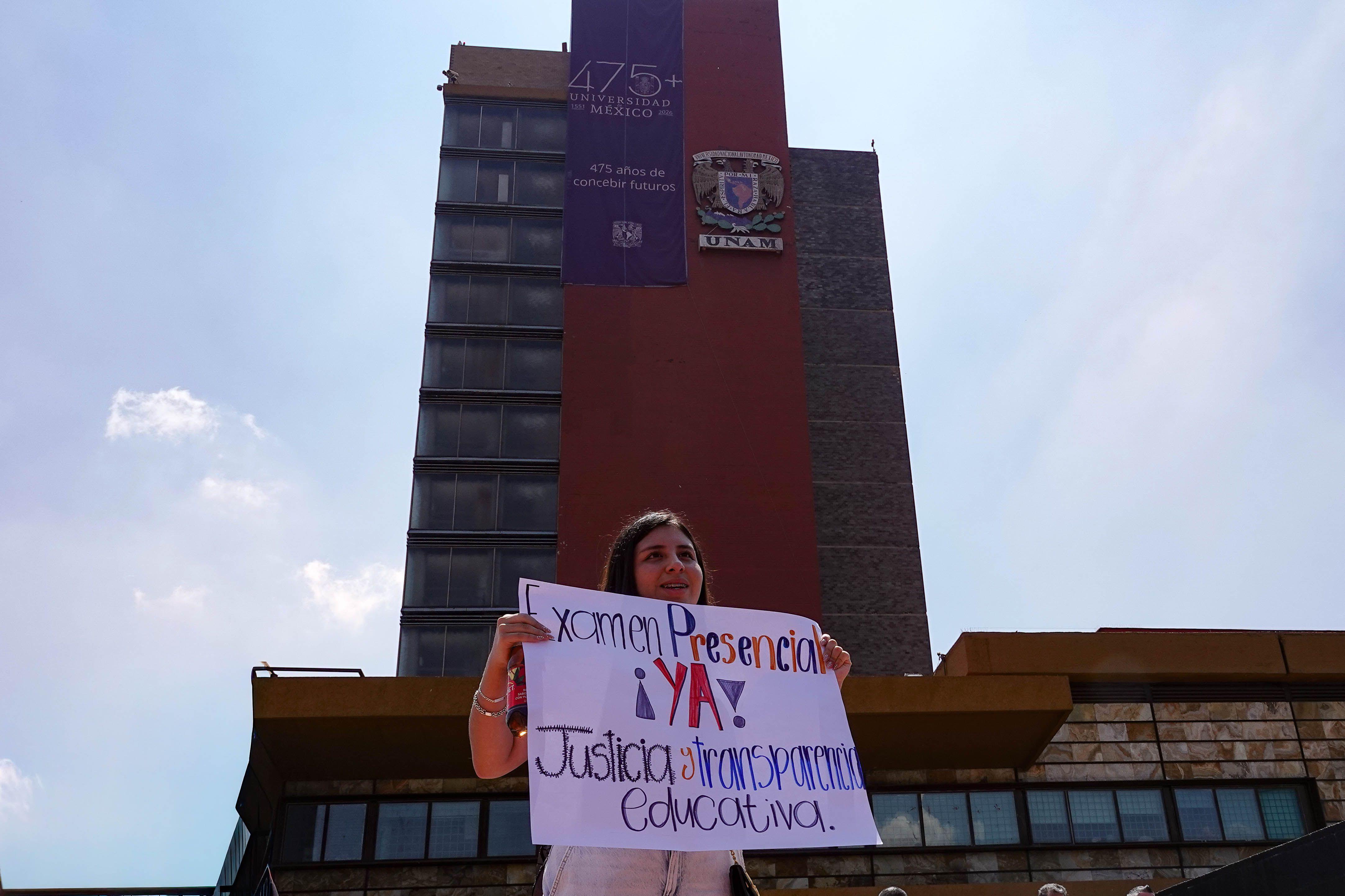 Examen de admisión UNAM: la ufanía vulgar de la trampa