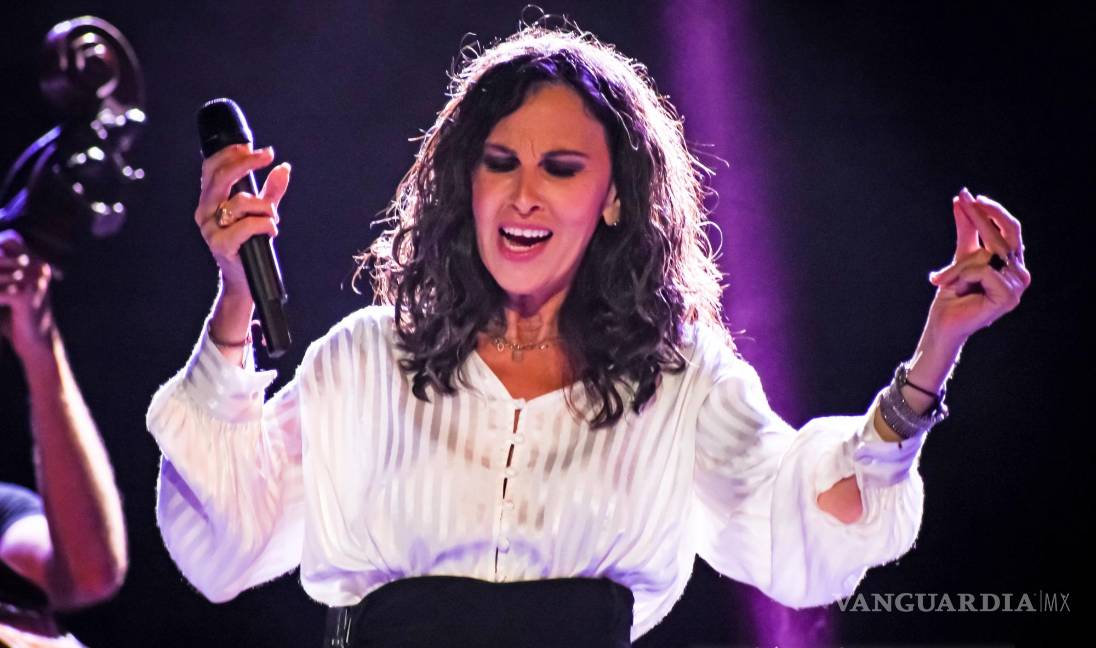 $!Eleftheria Arvanitaki, la gran musa de la música y embajadora musical de Grecia. EFE/Nora Cifuentes