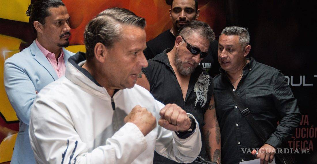 ¡Pelea, pelea! Hoy se enfrentan Carlos Trejo y Alfredo Adame...si es que el conductor no falta a la cita