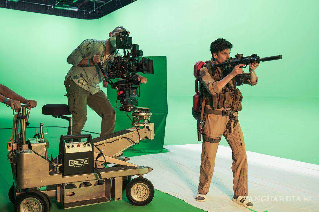 $!José Ángel Cordero, especialista en efectos especiales y nominado al Ariel este 2021 por su trabajo en “Sin Señas Particulares”, aseguró en entrevista con VANGUARDIA que las armas cargadas con cartuchos de fogueo no son cien por ciento seguras.