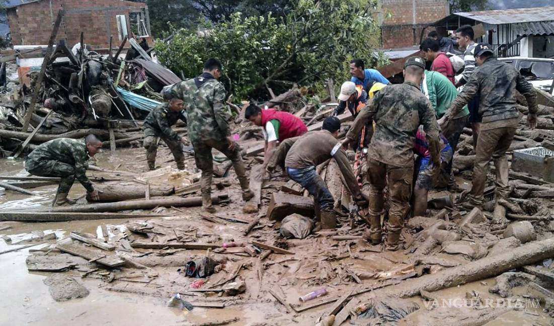 $!Suman más de 200 muertos por avalanchas en Colombia