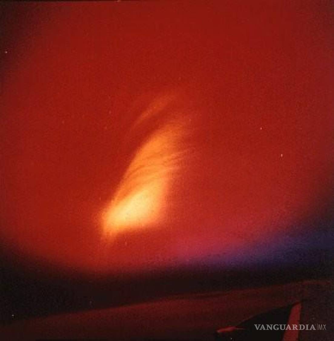 $!Una detonación nuclear a gran altura puede producir efectos electromagnéticos distintos de los de una explosión cercana a la superficie.