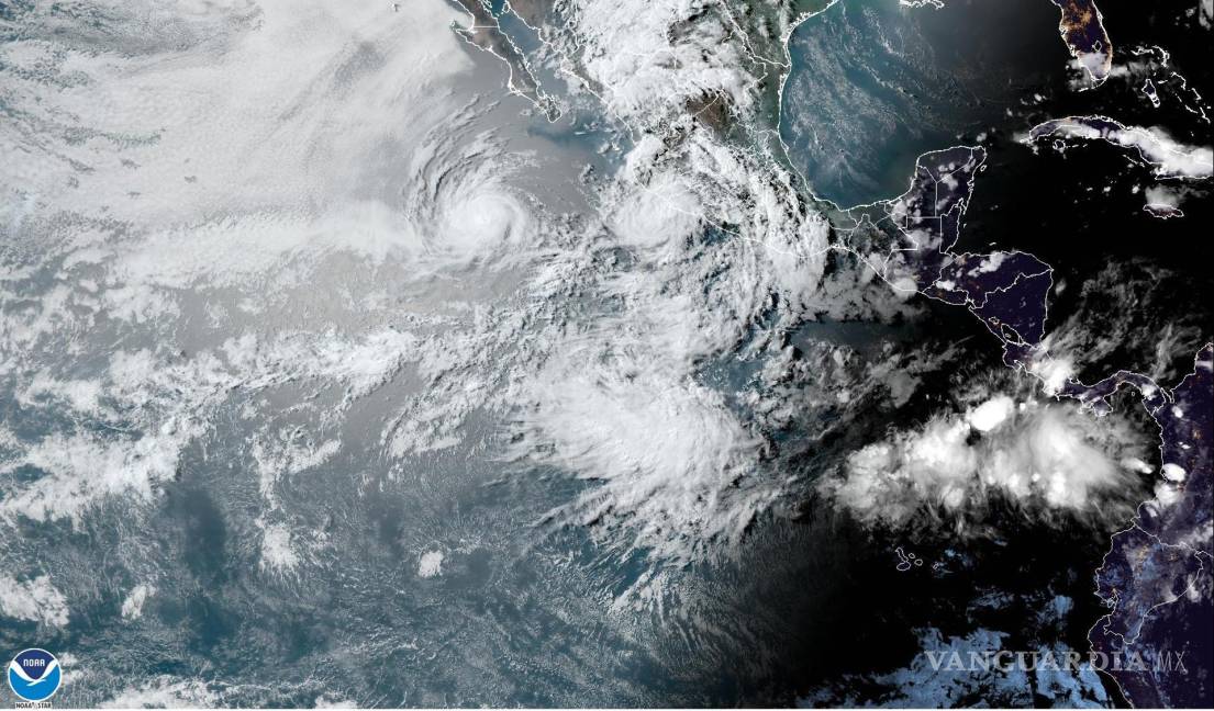 $!Fotografía donde se muestra la localización del huracán Beatriz cerca de la costa mexicana del Pacífico.