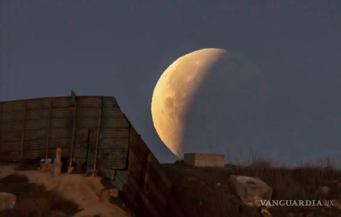 $!Vista de la luna.