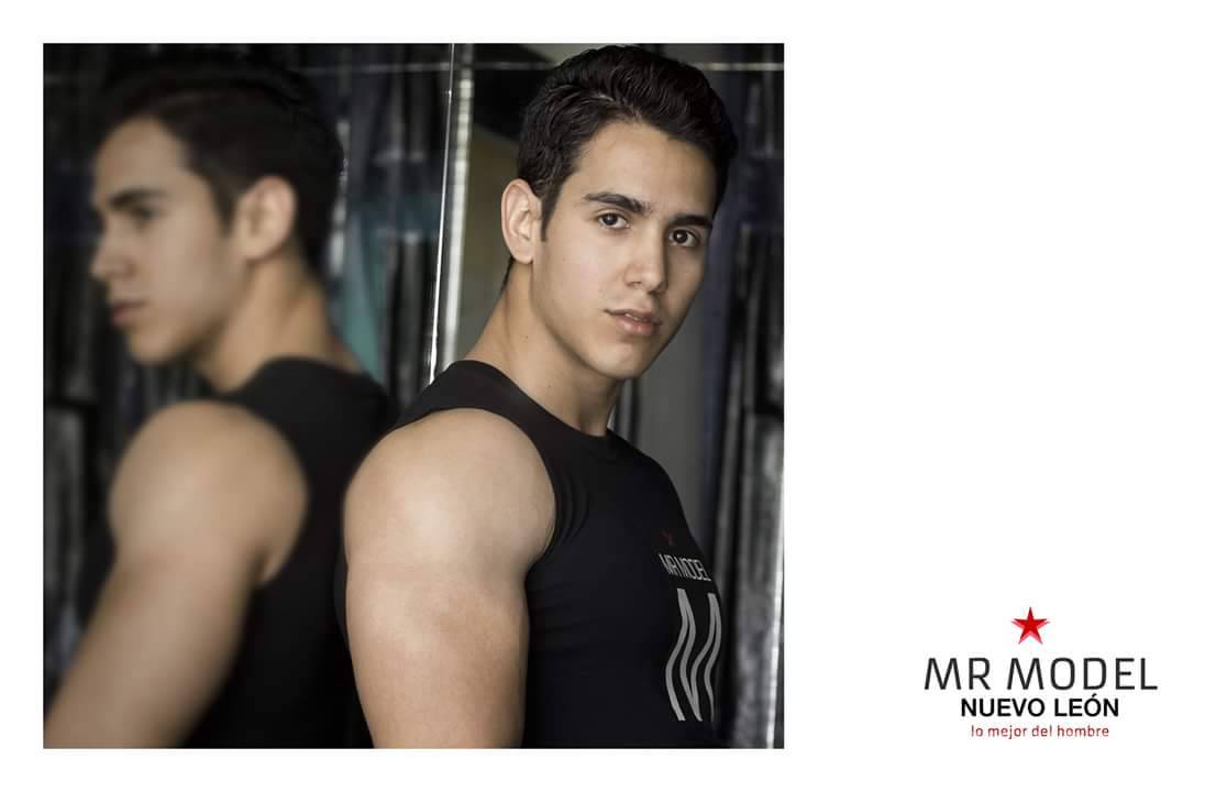 $!El aficionado más guapo de la Liga MX es de Monterrey y es toda una sensación en internet