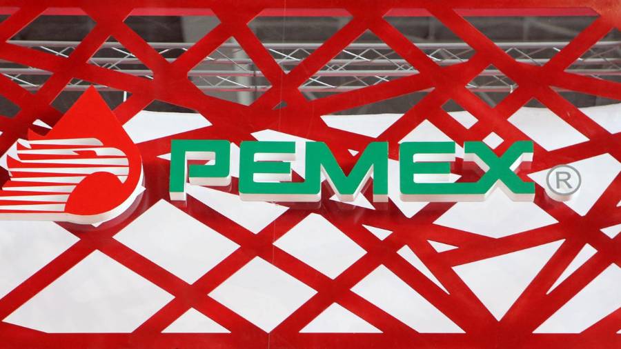 Como resultado de mayores apoyos a Pemex, la Secretaría de Energía sobrepasó su presupuesto en 189 por ciento, equivalente a 262.4 mil millones de pesos.