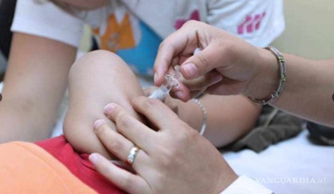 $!El IMSS Coahuila dispone de vacuna contra sarampión en sus Unidades de Medicina Familiar para población derechohabiente y no derechohabiente.