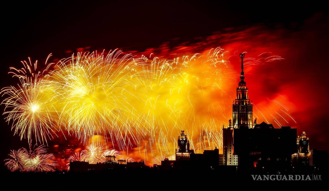 Putin participa en el Desfile del día de la victoria por los caídos en la Segunda Guerra Mundial