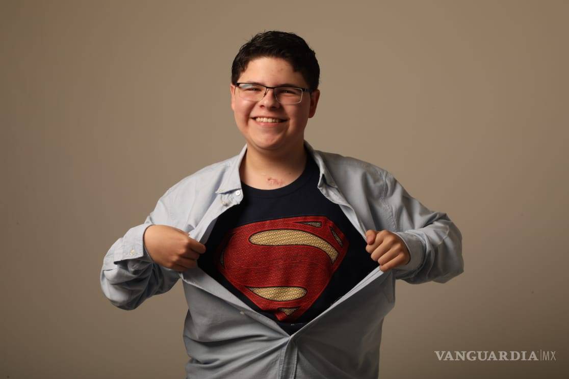 $!Mamá de sobreviviente del Colegio Americano de Monterrey presenta la conferencia 'Sé un héroe en tu vida'