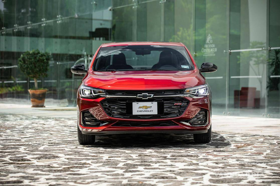 $!En maniobras de emergencia, de igual forma entregó buena respuesta en curva y recta gracias a los frenos de disco en las 4 ruedas con ABS y al control de estabilidad