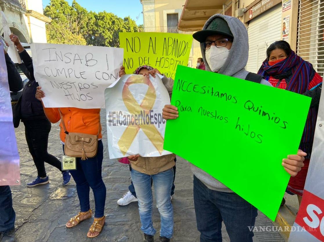 $!Se manifiestan en Guerrero durante visita de AMLO