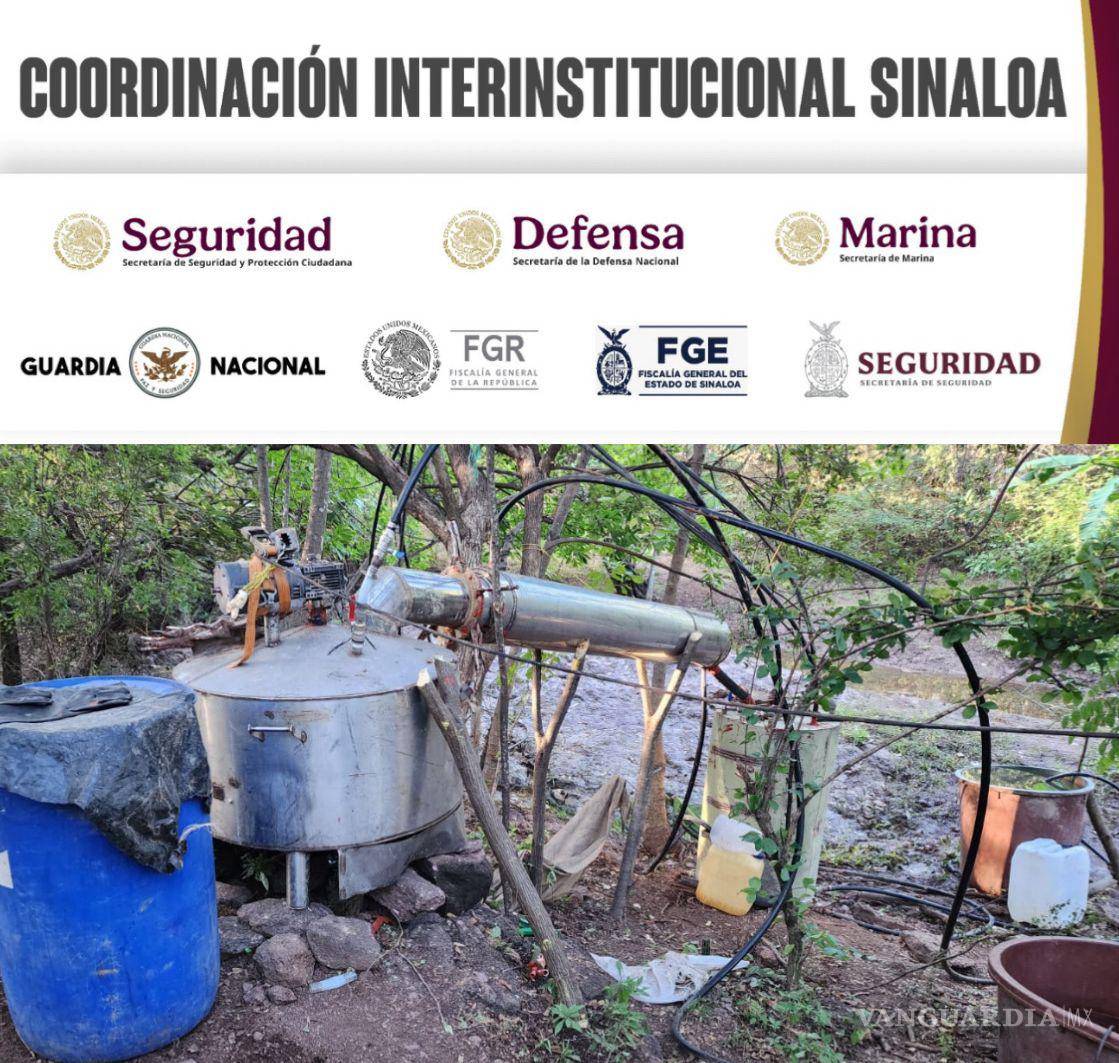 $!El Ejército Mexicano decomisó equipo y precursores químicos durante el aseguramiento de un narcolaboratorio en Culiacán.