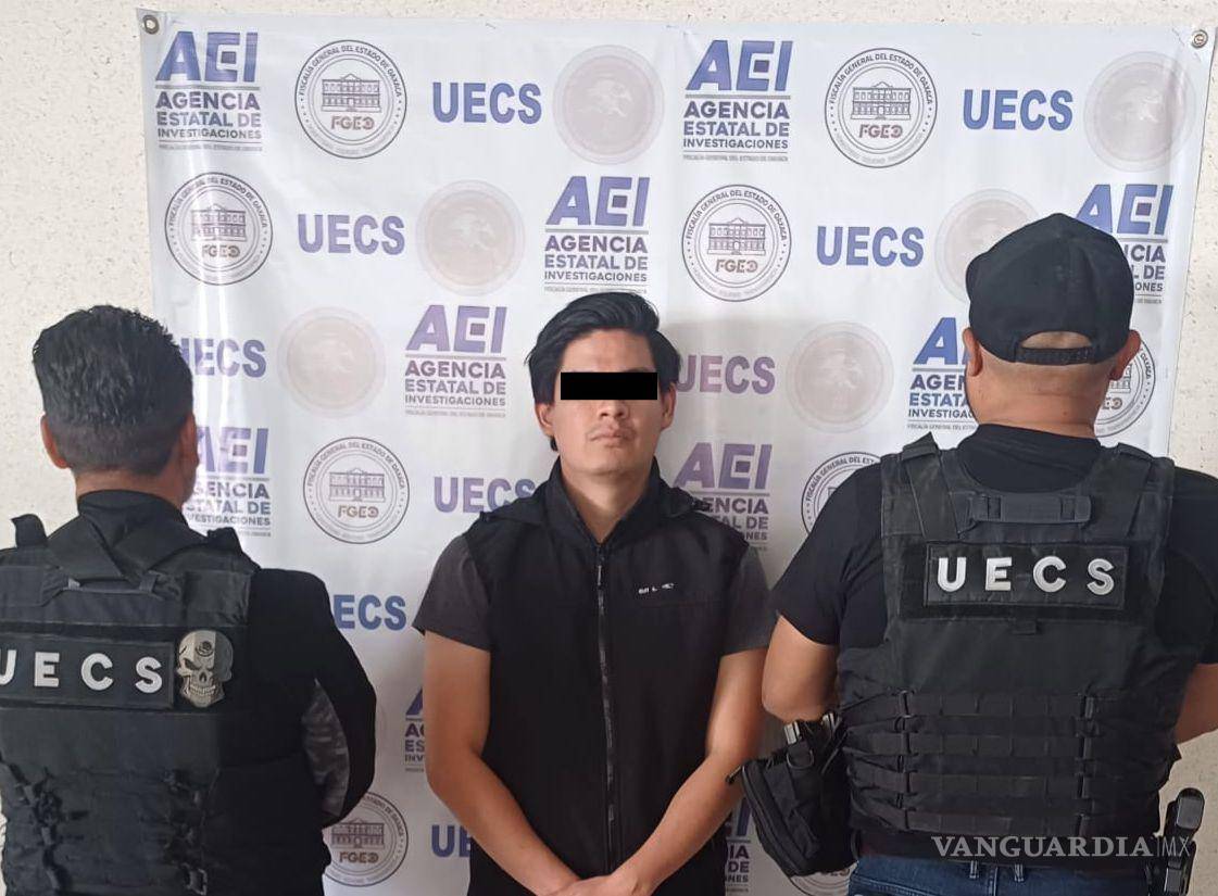 $!Detiene a dos personas por presunta falsificación de actas de nacimiento vinculadas a migrantes