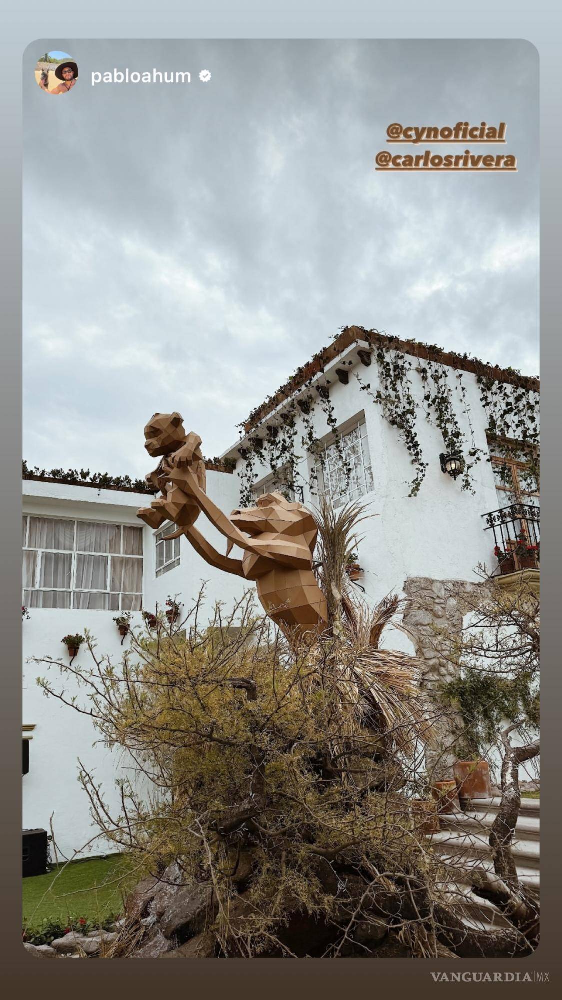 $!El lugar estuvo decorado con figuras alusivas al Rey León.