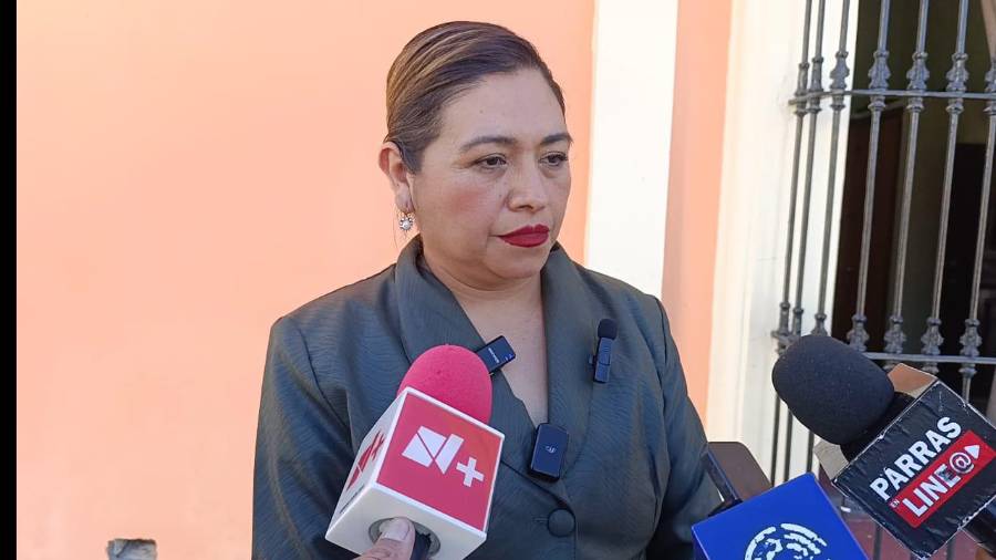 Xochilt Yadira Rodríguez acudió a la Escuela Normal Dora Madero para presentar su inconformidad con un docente.