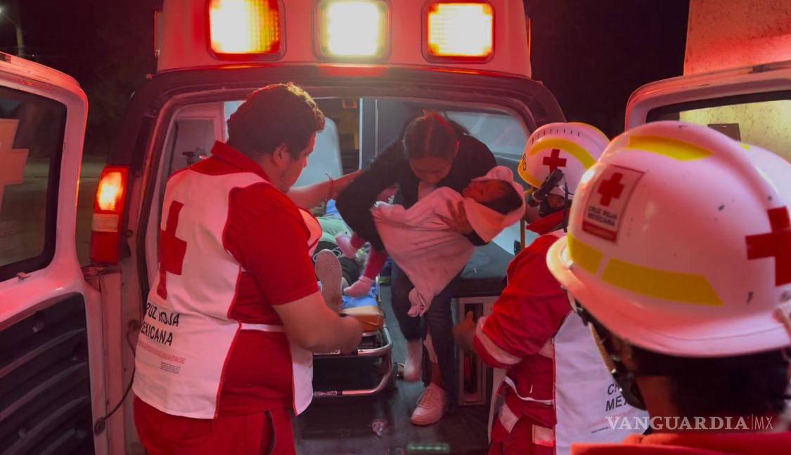$!Resultaron lesionadas dos mujeres y una menor de edad.