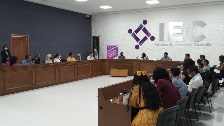 El IEC respondió afirmativamente a peticiones de Delia Hernández y Antonio Attolini.