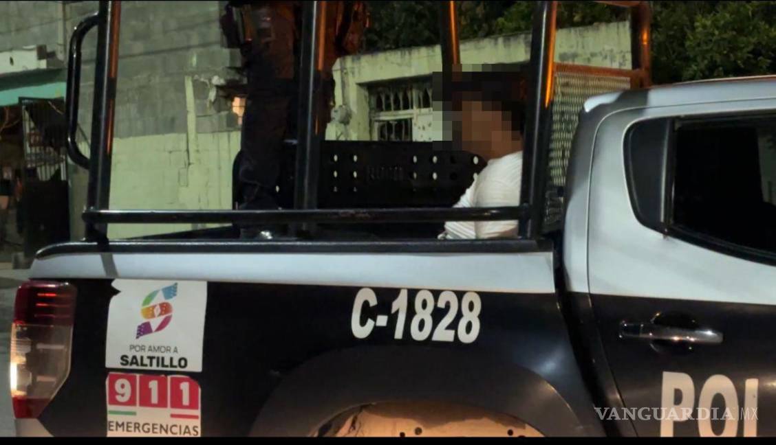 $!Elementos de la Policía Municipal acudieron para asegurar al sospechoso.