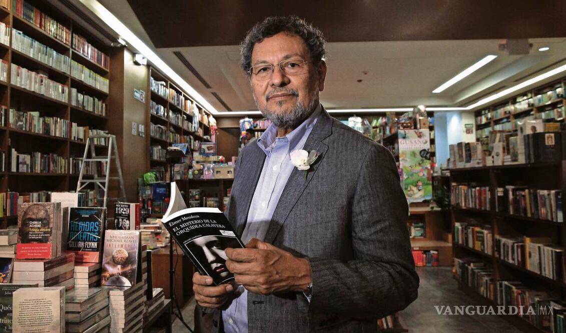 $!Elmer Mendoza crea a una mujer que resiste la violencia y la política en ‘La sirena y el jubilado’