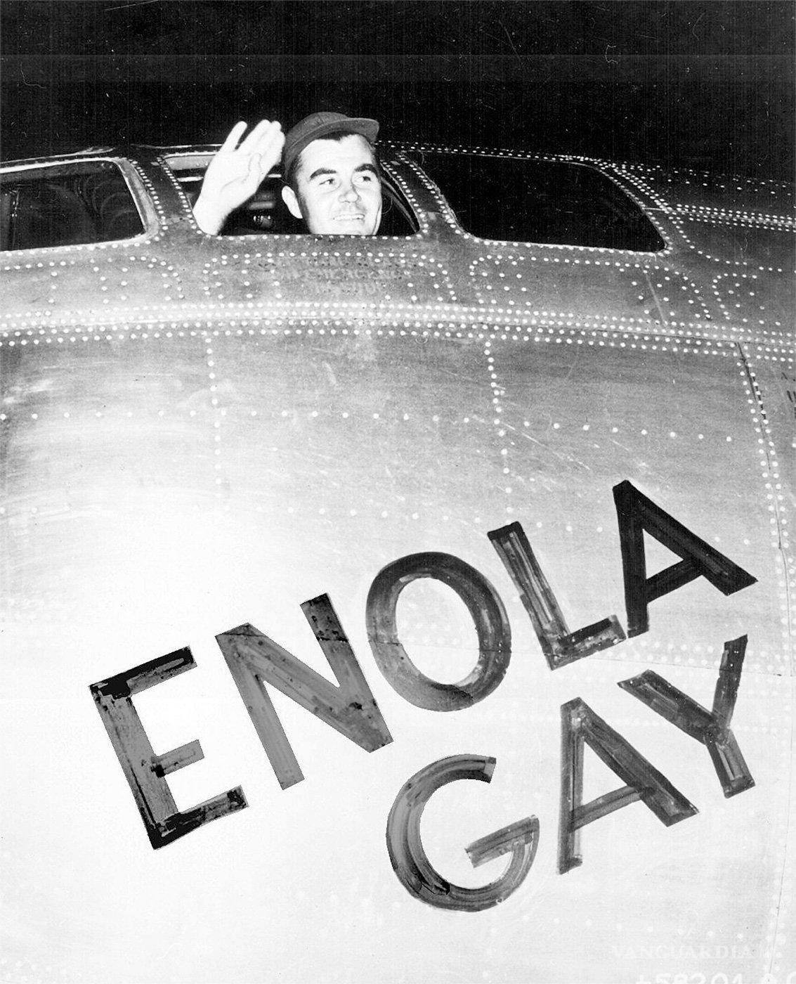 $!Paul Tibbets horas antes de cambiar el rumbo de la historia.