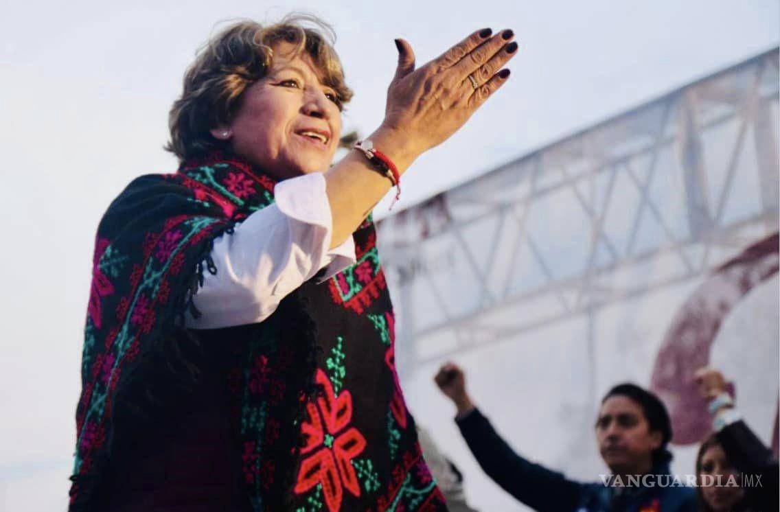 $!En su mitin la precandidata de Morena denunció un intento de boicot por parte del Revolucionario Institucional | Foto: Cortesía