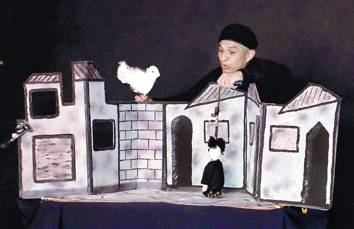 $!Grupo Ecléctico de Teatro, 25 años de tablas sólidas