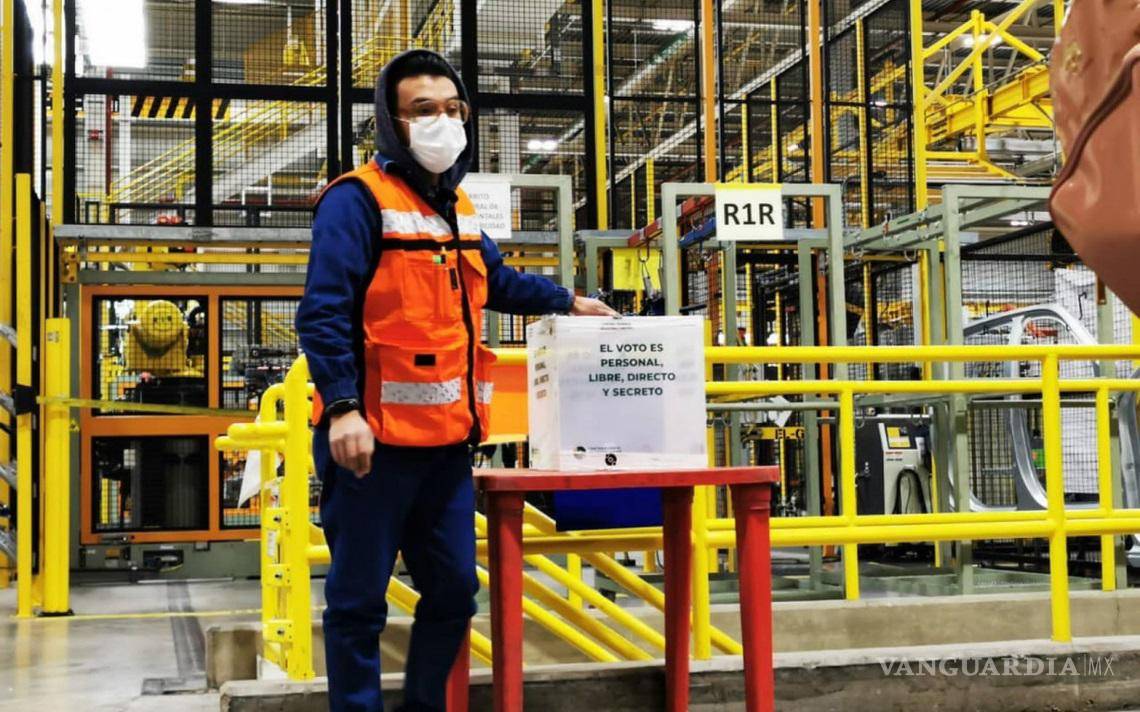 $!Los trabajadores que quieran unirse a la línea electrificada, deberán recibir capacitación, dijo la CTM.