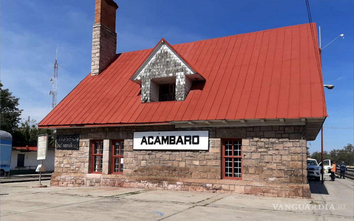 $!Estación de ferrocarril de Acámbaro, Michoacán donde fue asesinado el licenciado Jesús Acuña Narro en enero de 1932.
