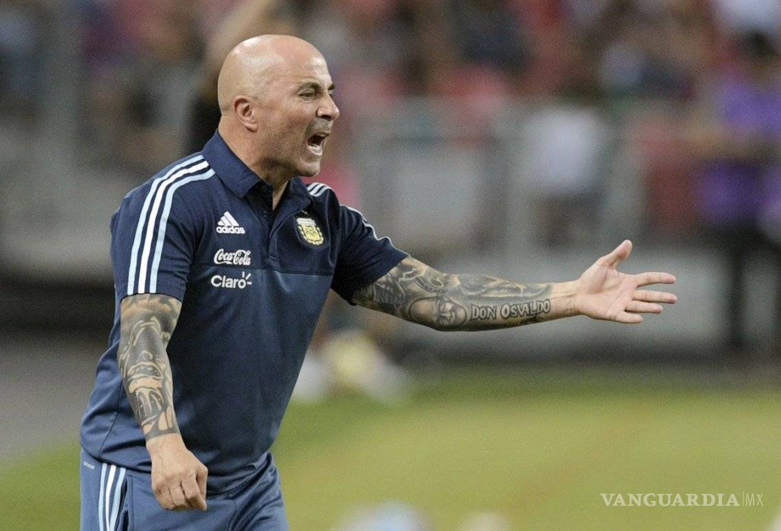 $!Denuncian supuestas técnicas de espionaje de Sampaoli