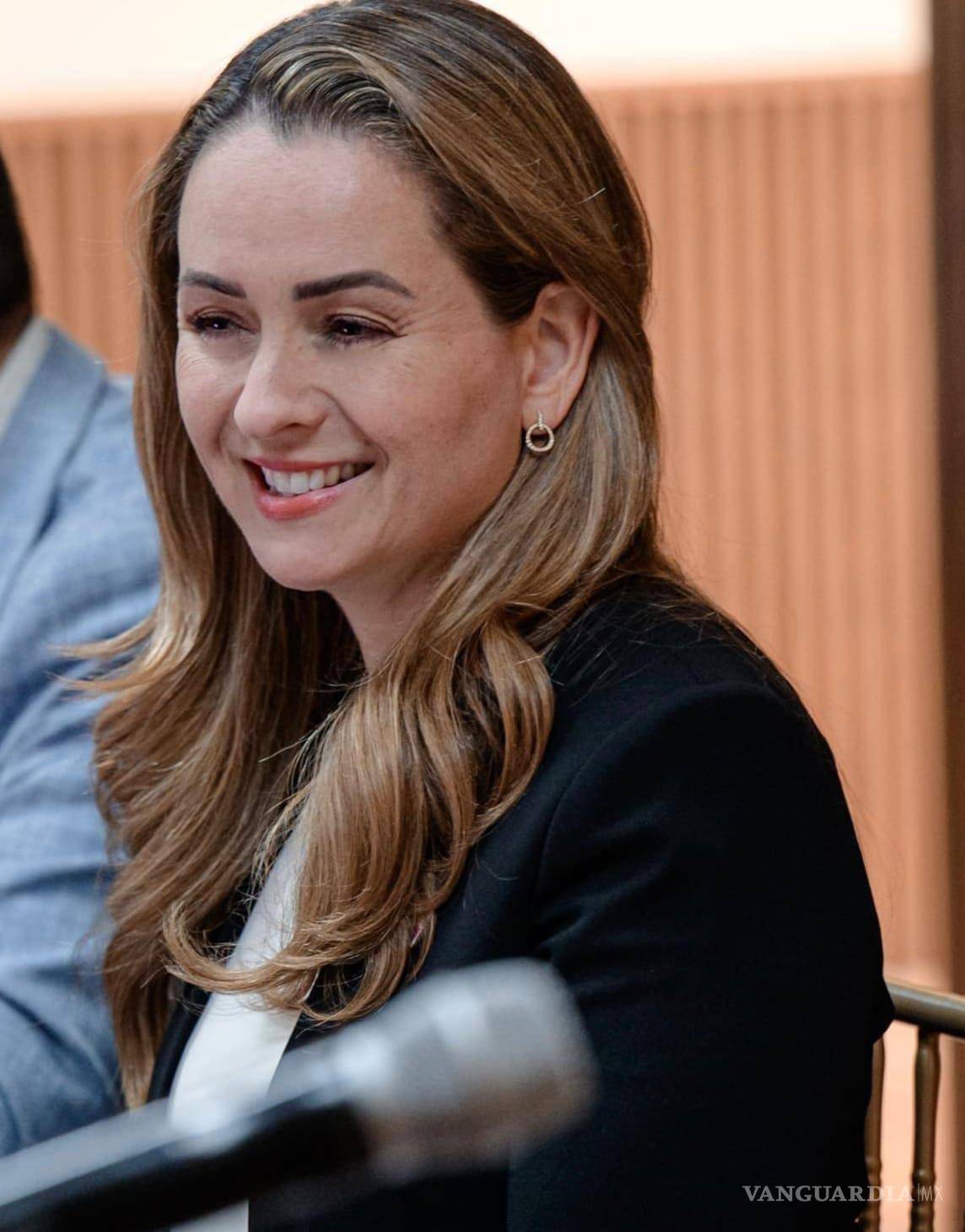 $!La presidenta honoraria del DIF municipal, Luly López Naranjo, destacó la apertura del organismo para trabajar en beneficio de quienes más lo necesitan.