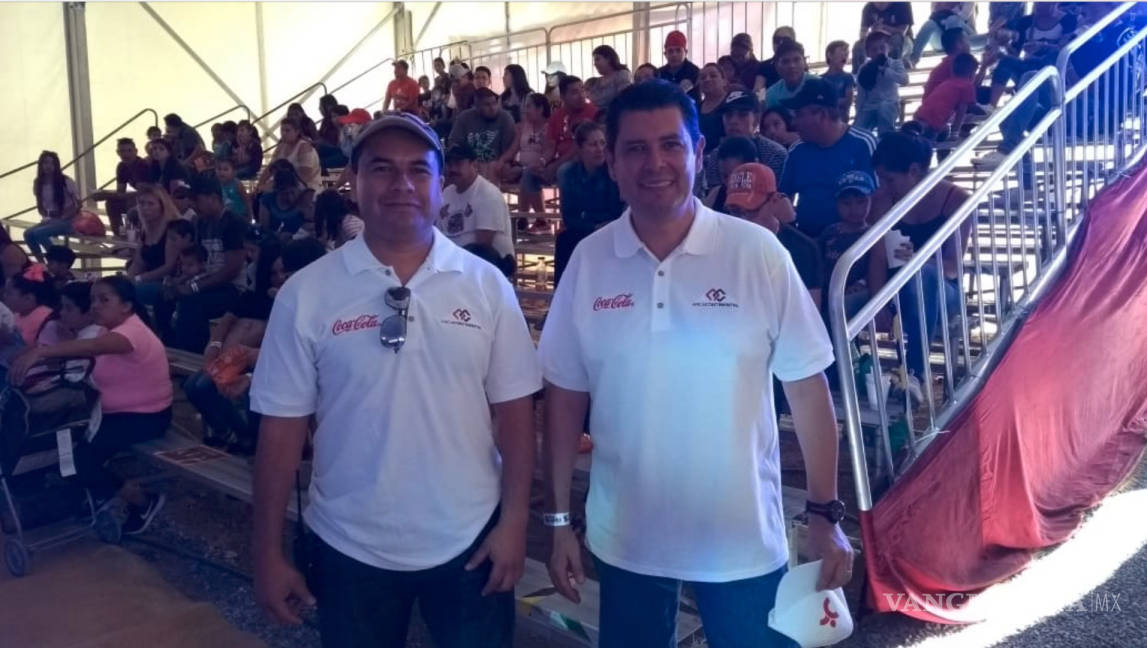 $!Arca Continental celebra a empleados y los lleva a la feria