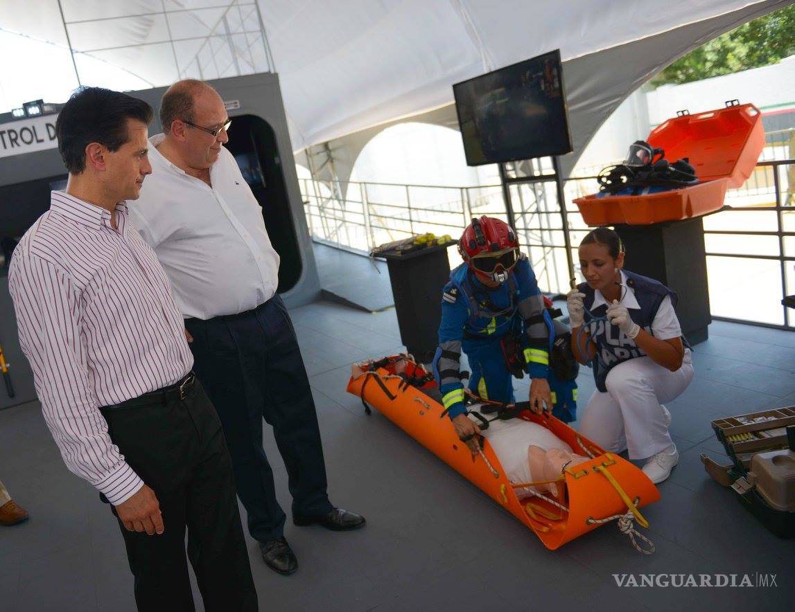 $!Inaugura Peña Nieto cuartel militar en Piedras Negras, Coahuila