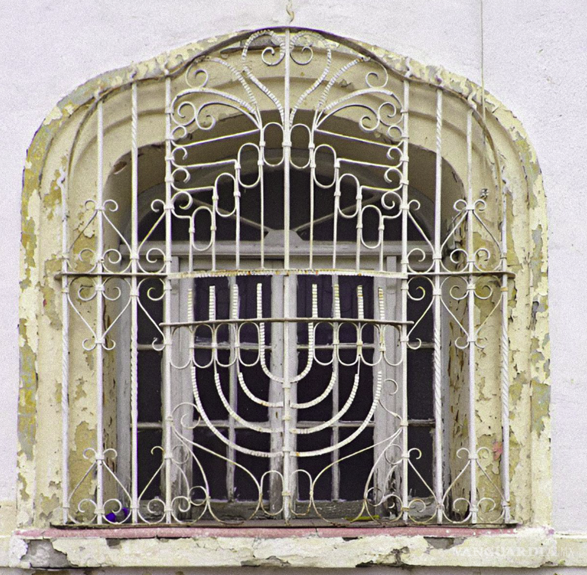 $!Investigadores indagan en el patrimonio sefardí de las ventanas del centro de Saltillo