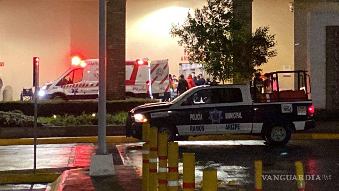 Elementos de la Fiscalía de Coahuila terminan al borde de la muerte tras sufrir accidente al chocar contra una vaca