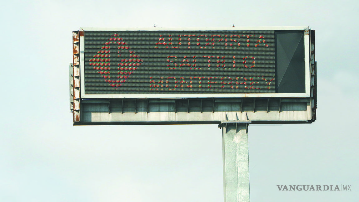 $!Obsoleta la señalización electrónica en la carretera Saltillo-Monterrey