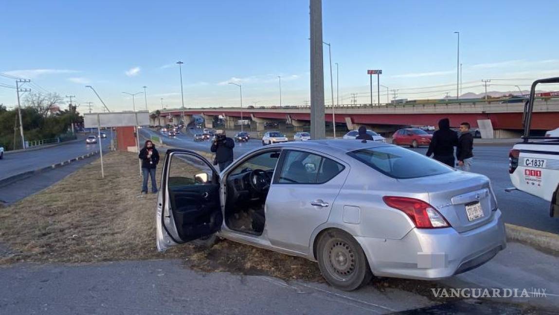 $!El incidente ocurrió cerca de las 7:30 horas, cuando el conductor intentó evitar un choque.