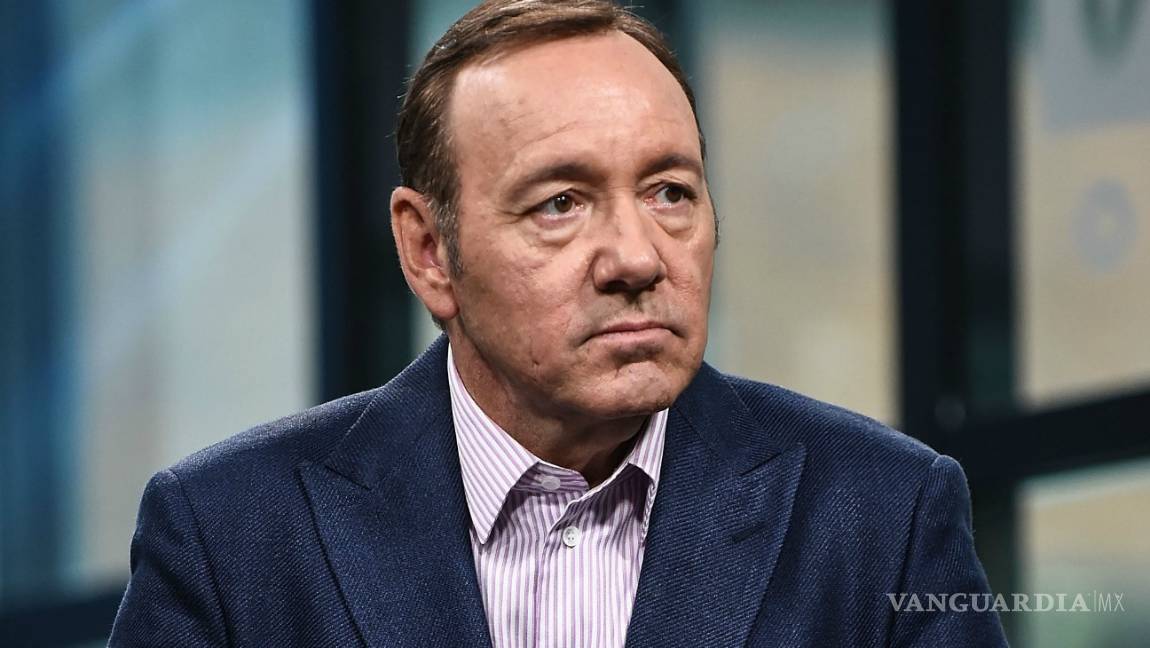 Kevin Spacey lejos de la cárcel, retiran cargos en su contra por abuso sexual