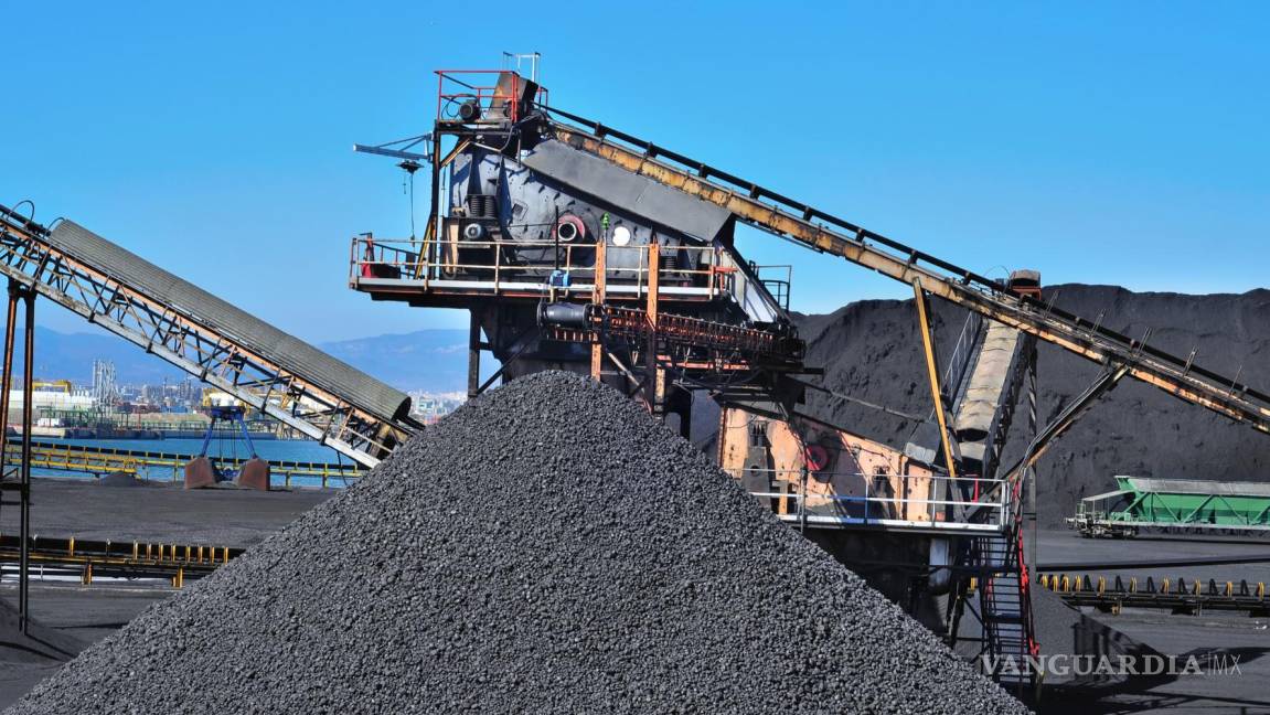 $!El carbón sigue siendo uno de los principales motores económicos de varias regiones de Coahuila.