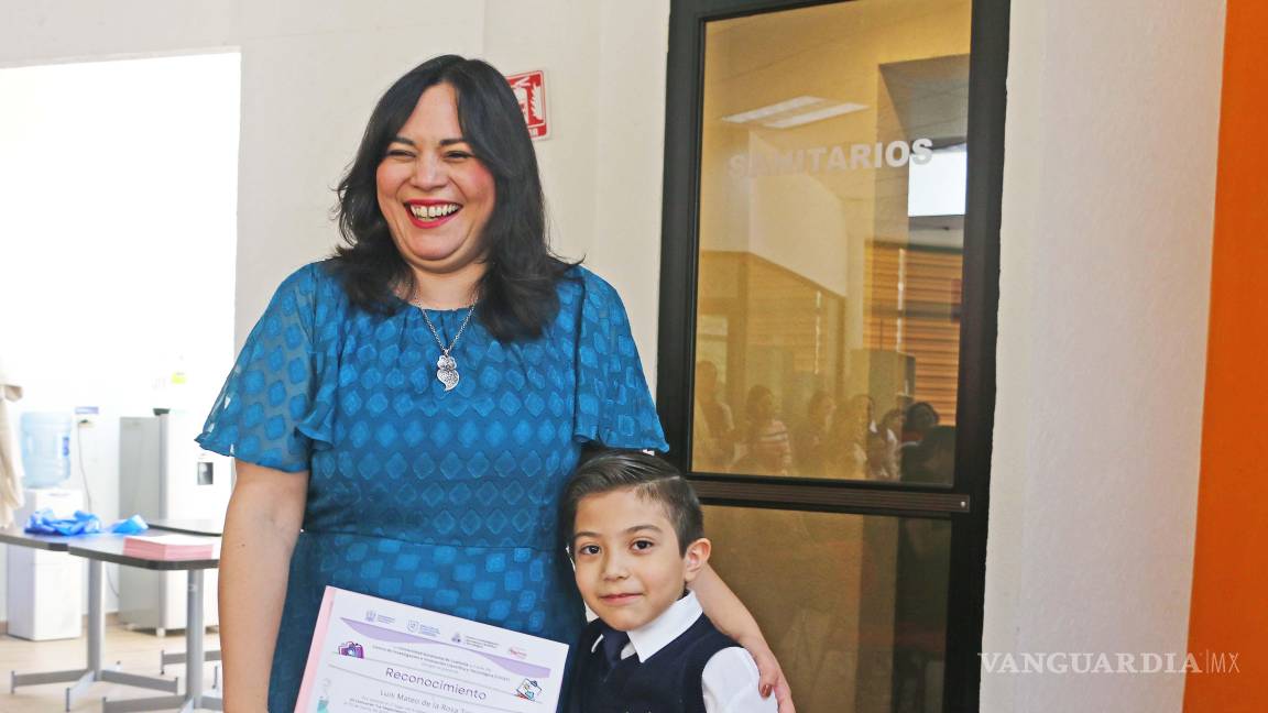 $!El segundo lugar lo obtuvo Luis Mateo de la Rosa Torres con “Importancia de las niñas y las mujeres en la ciencia”.