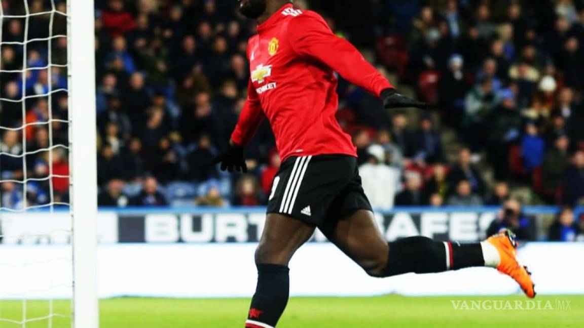 Lukaku hace dos 'diabluras' y manda al Manchester United a cuartos de FA Cup