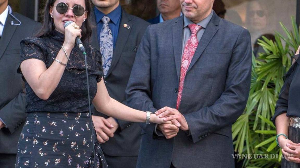 $!Cremación de José José fue detenida por el equipo de abogados de José Joel