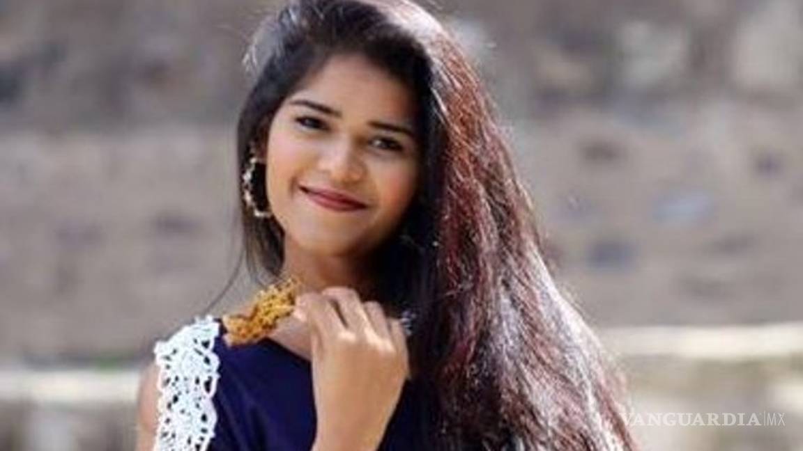 $!Maestra envió fotos indecentes a alumno de 13 años, para incitarlo a tener relaciones