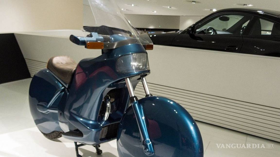 $!6 ejemplos de cuando una marca de coches se mete en el mundo de las motos